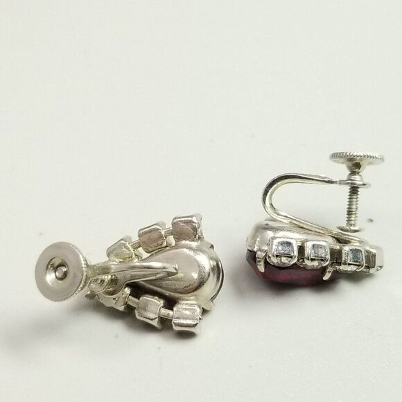 Vintage Red Rhinestone Teardrop Shape Clip On Earrings, Prong Set Silver Tone - Picture 3 of 6